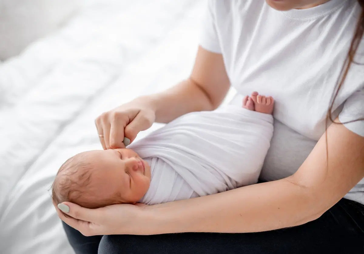 How To Safely Swaddle Your Newborn?